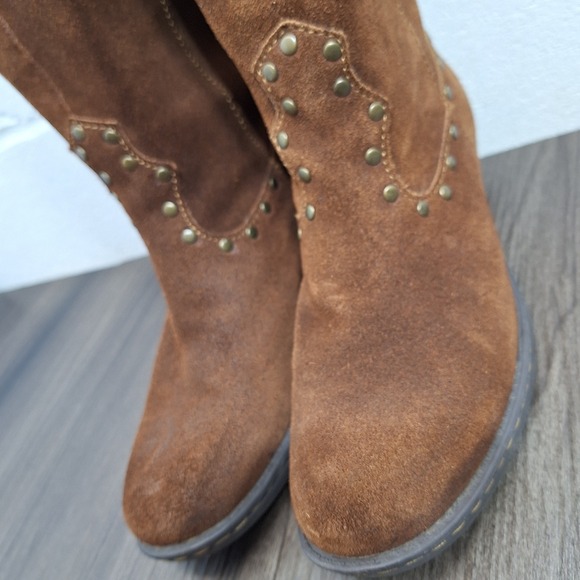 b.o.c. Born Concept Women's Brown Suede Studded Western Mid-Calf Boots Size 6 M - Picture 7 of 11